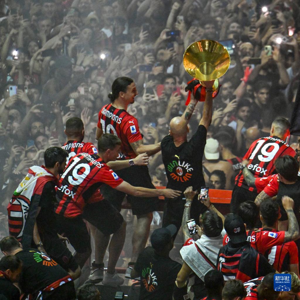 罗纳德·阿库尼亚 Jr. 跑打结合再现威力